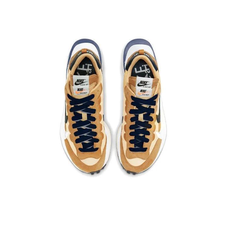 Nike Vaporwaffle Sacai &