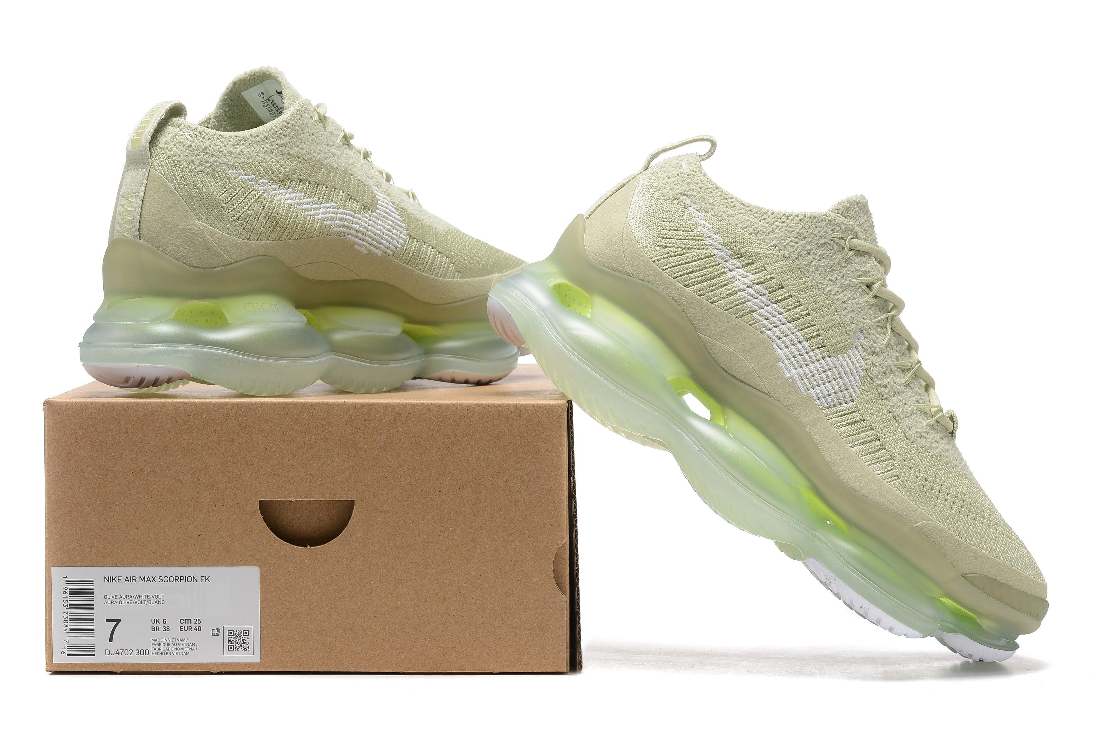 Air Max Scorpion &