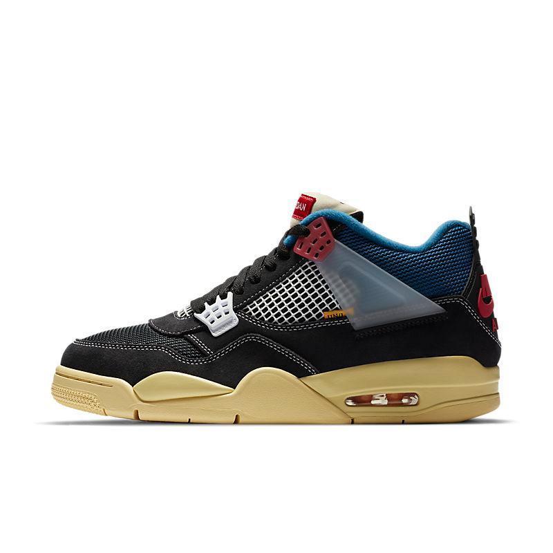 Air Jordan 4 Retro &