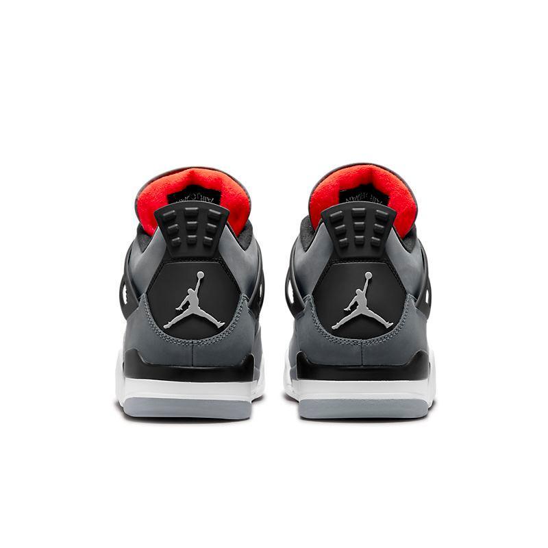 Air Jordan 4 Retro &