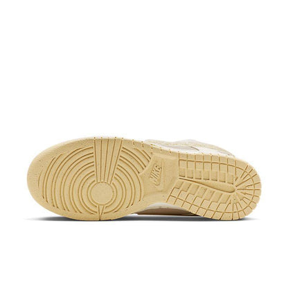 Nike Dunk Low Retro &