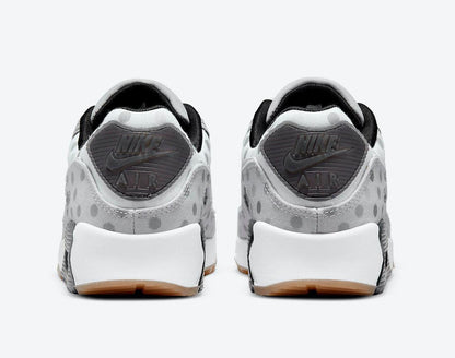 Nike Air Max 90 &