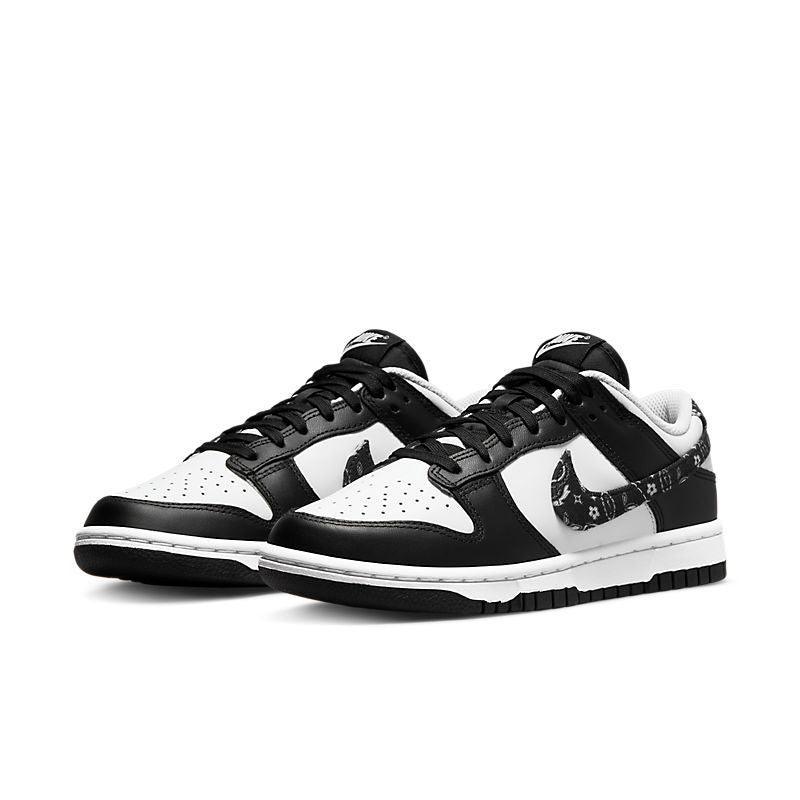 Nike Dunk Low &