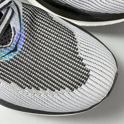 HOKA ONE ONE CIELO X1