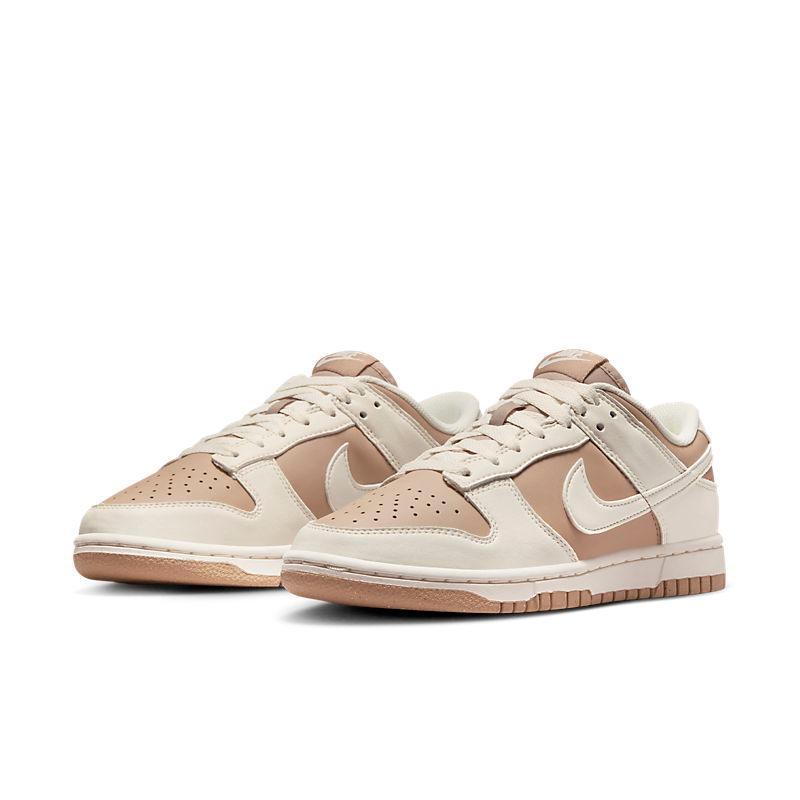 Nike Dunk Low &