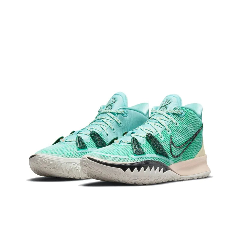 Nike Kyrie 7 &