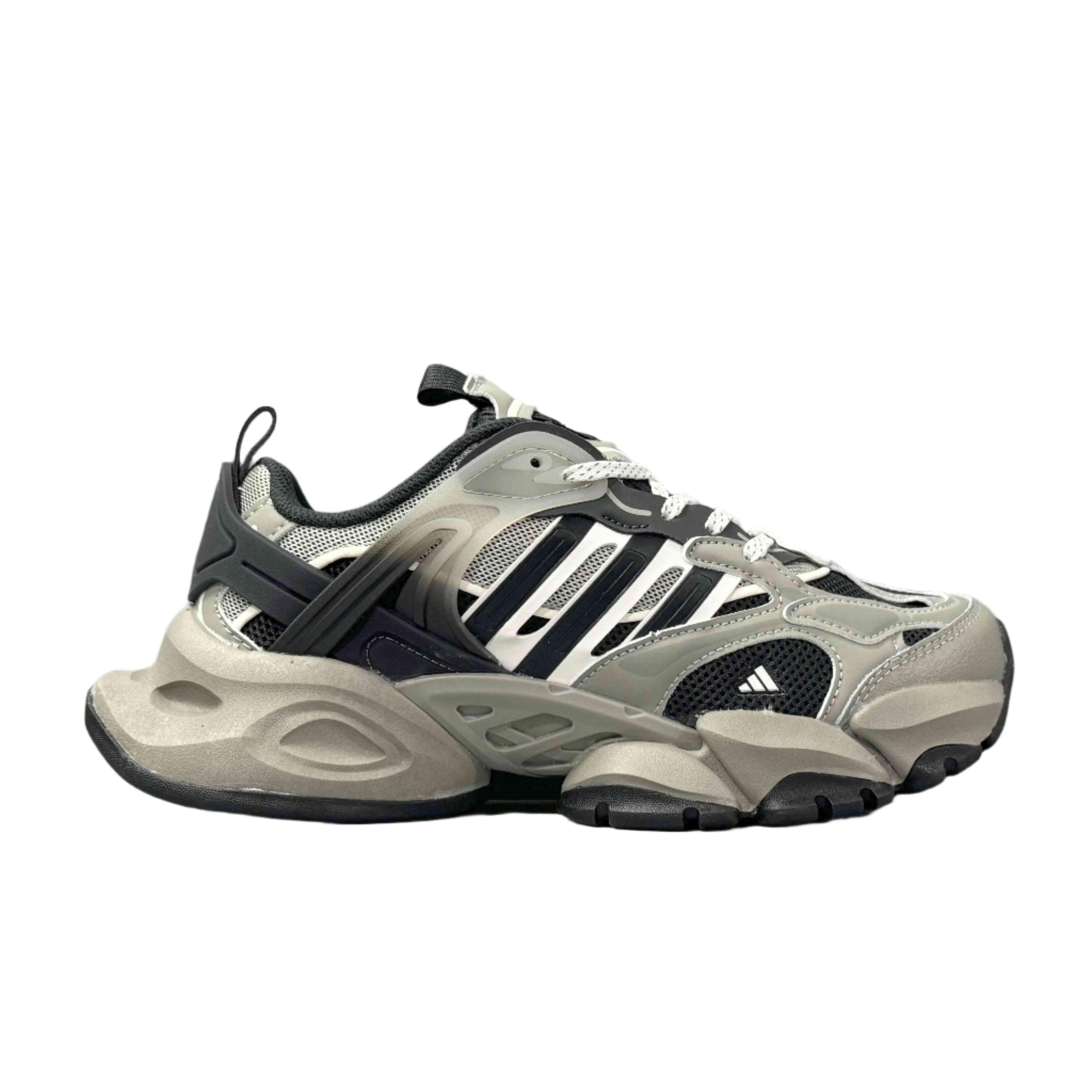 Adidas XLG Runner Deluxe &