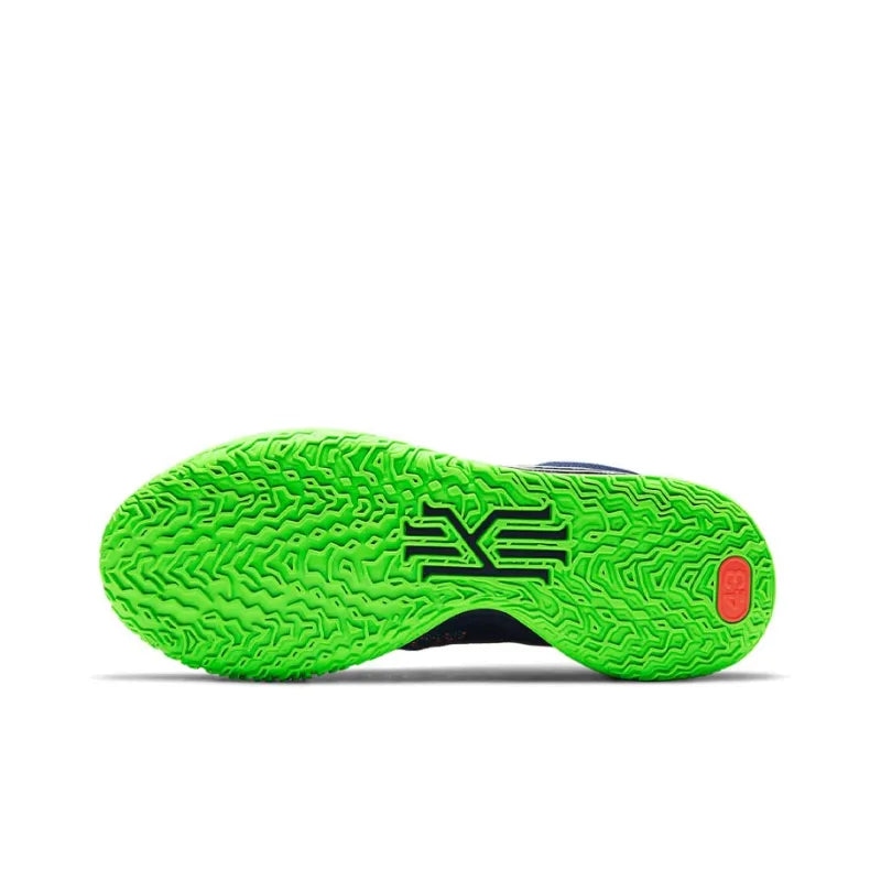 Nike Kyrie 7 &