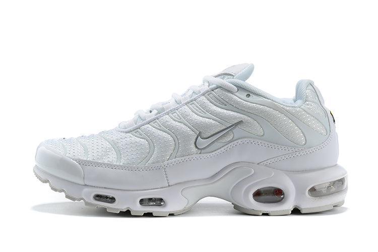 Nike Air Max Plus &