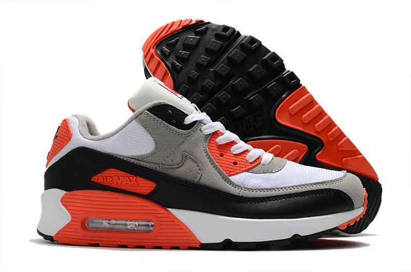 Nike Air Max 90 &
