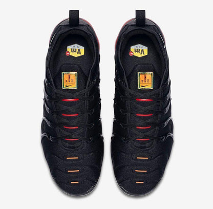 Nike Air VaporMax Plus &