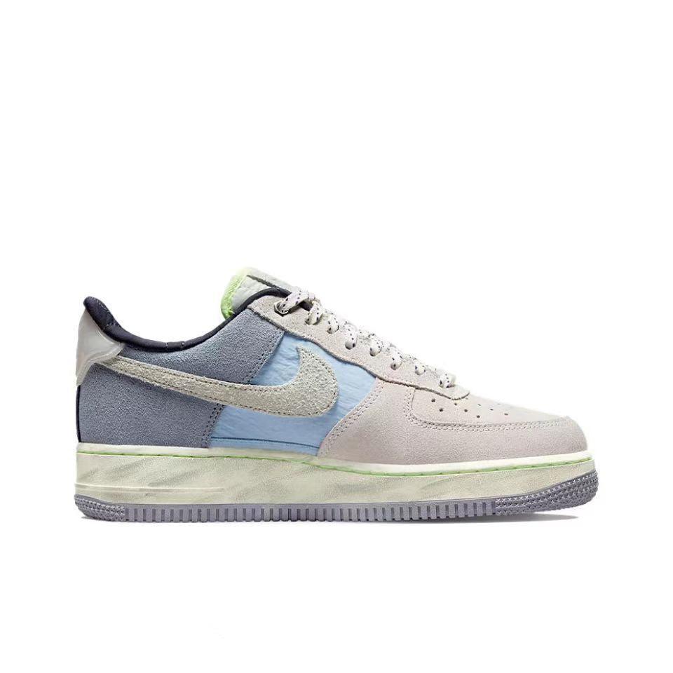 Nike Air Force 1 &