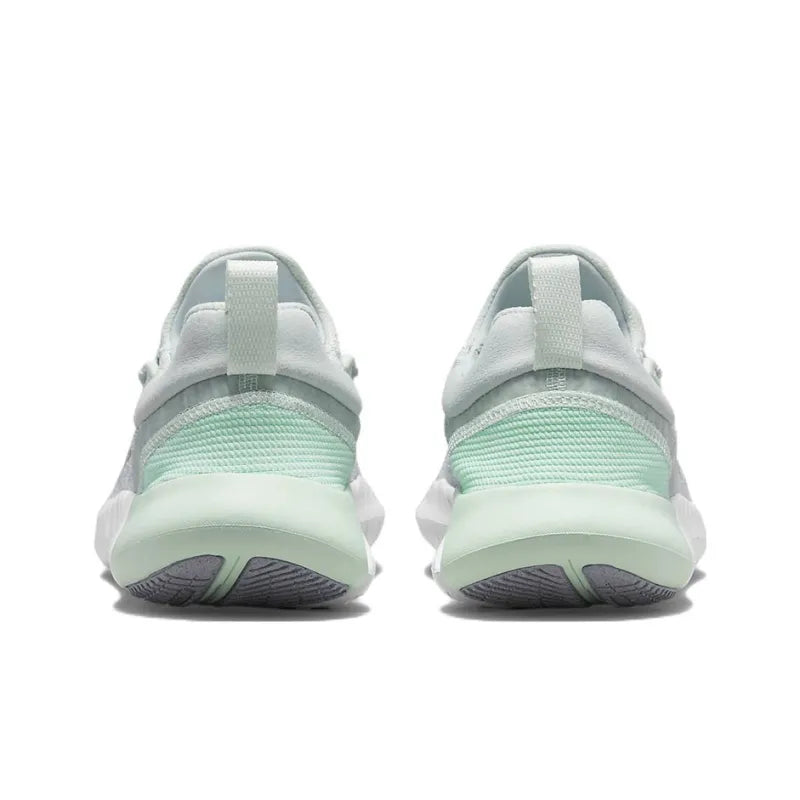 Nike Free Rn 5.0 &