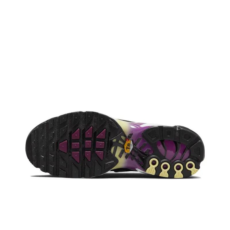 Nike Air Max Plus &