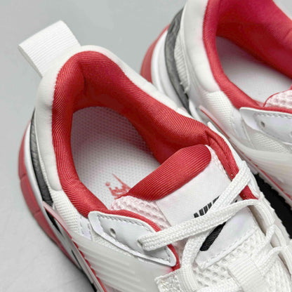 Nike V2K Run &
