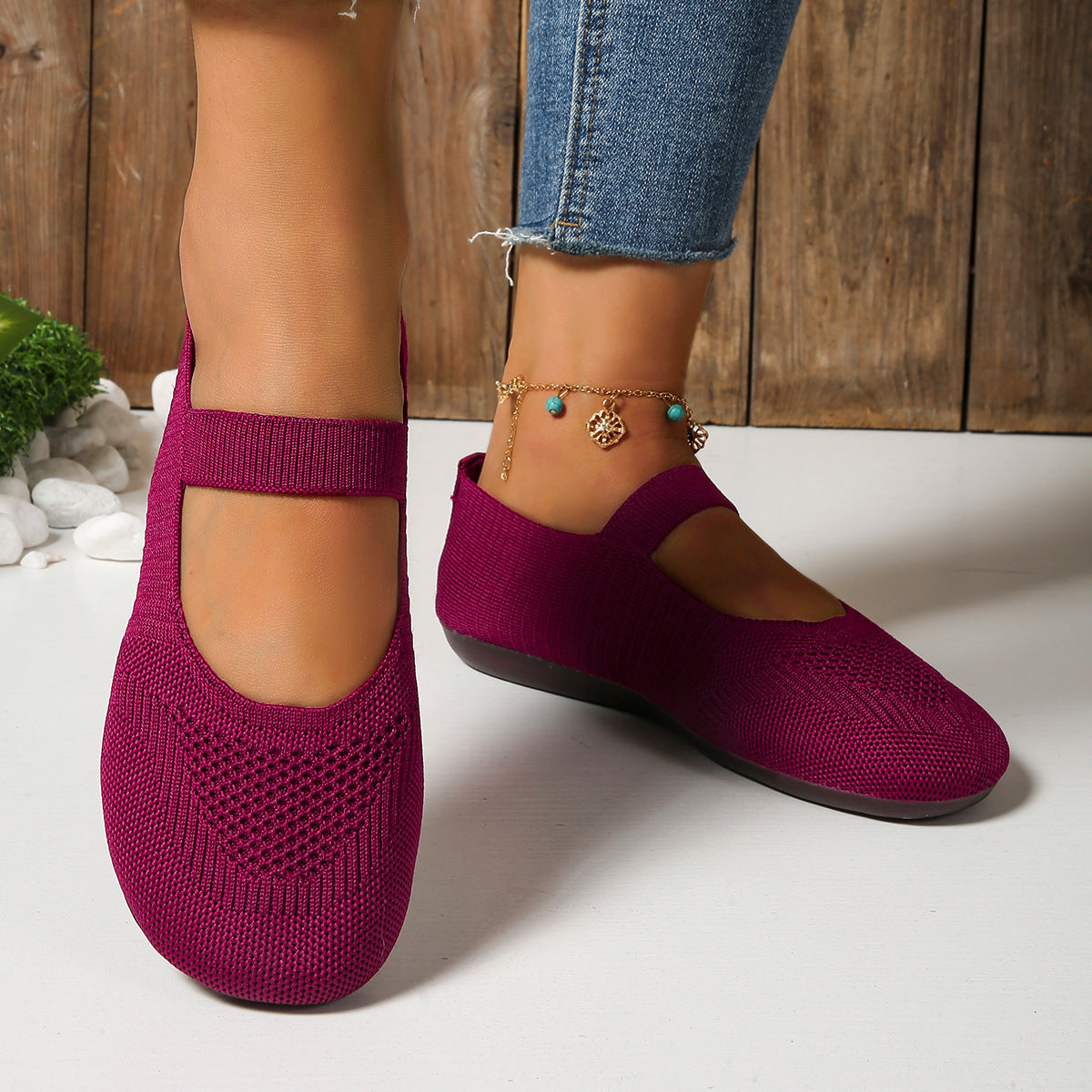 Women`s Fly-Knit Breathable Slip-On Loafers Flat Shoes
