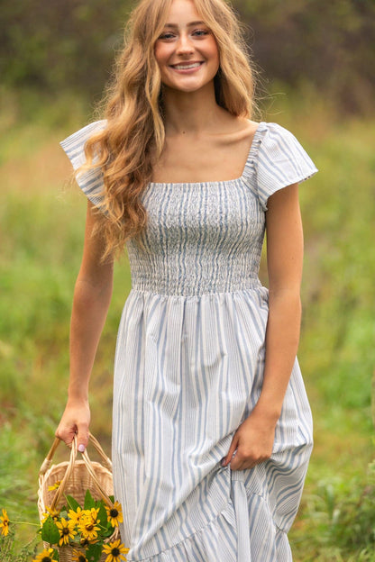 Summer Flutter Sleeve Midi Dress: XL