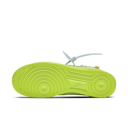 Nike Air Force 1 Low &