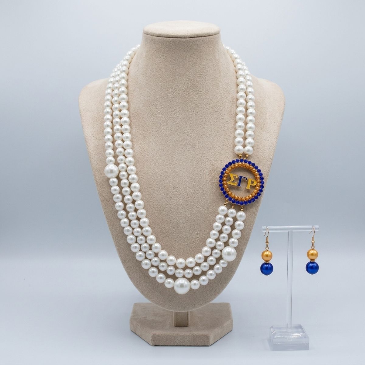 SGRho White Pearl Gold Necklace