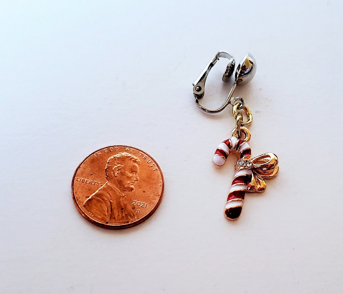 Candy Cane Christmas Lips Jewelry Red White Clip On No Piercing