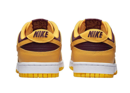 Nike Dunk Low &