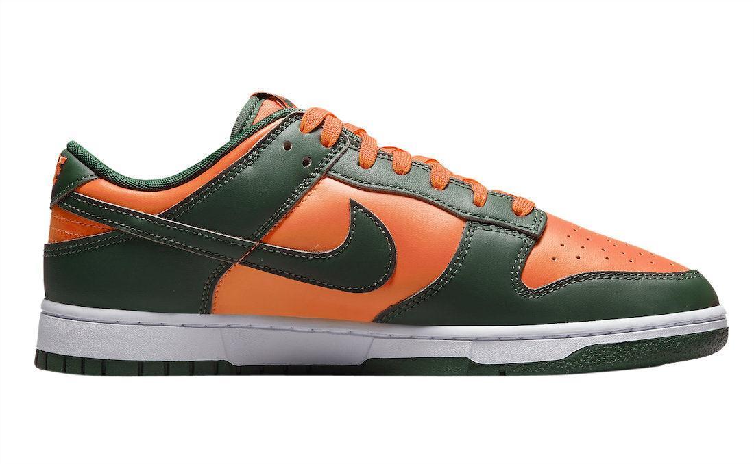 Nike Dunk Low &