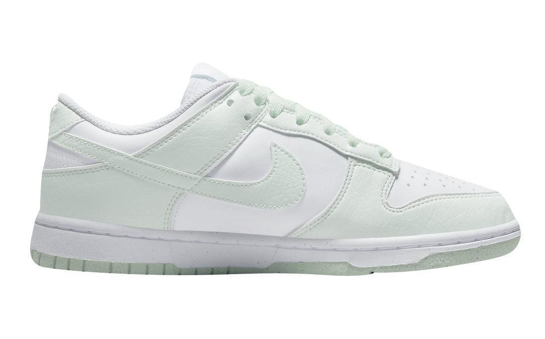 Nike Dunk Low &