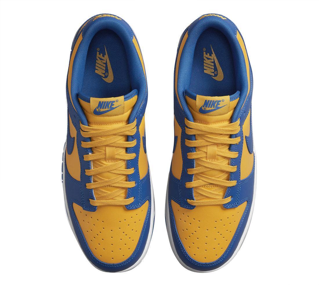 Nike Dunk Low &