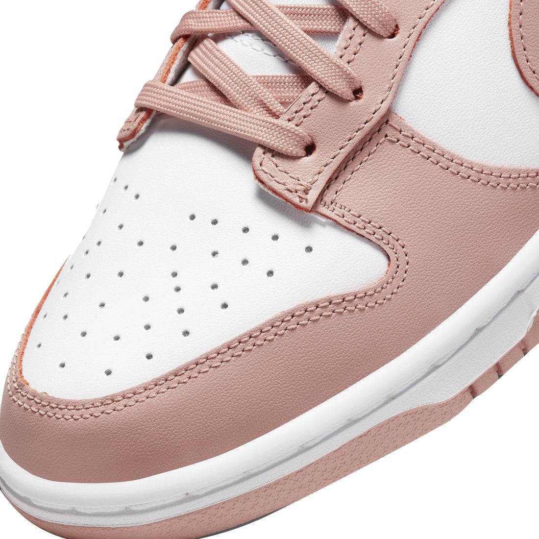 Nike Dunk Low &