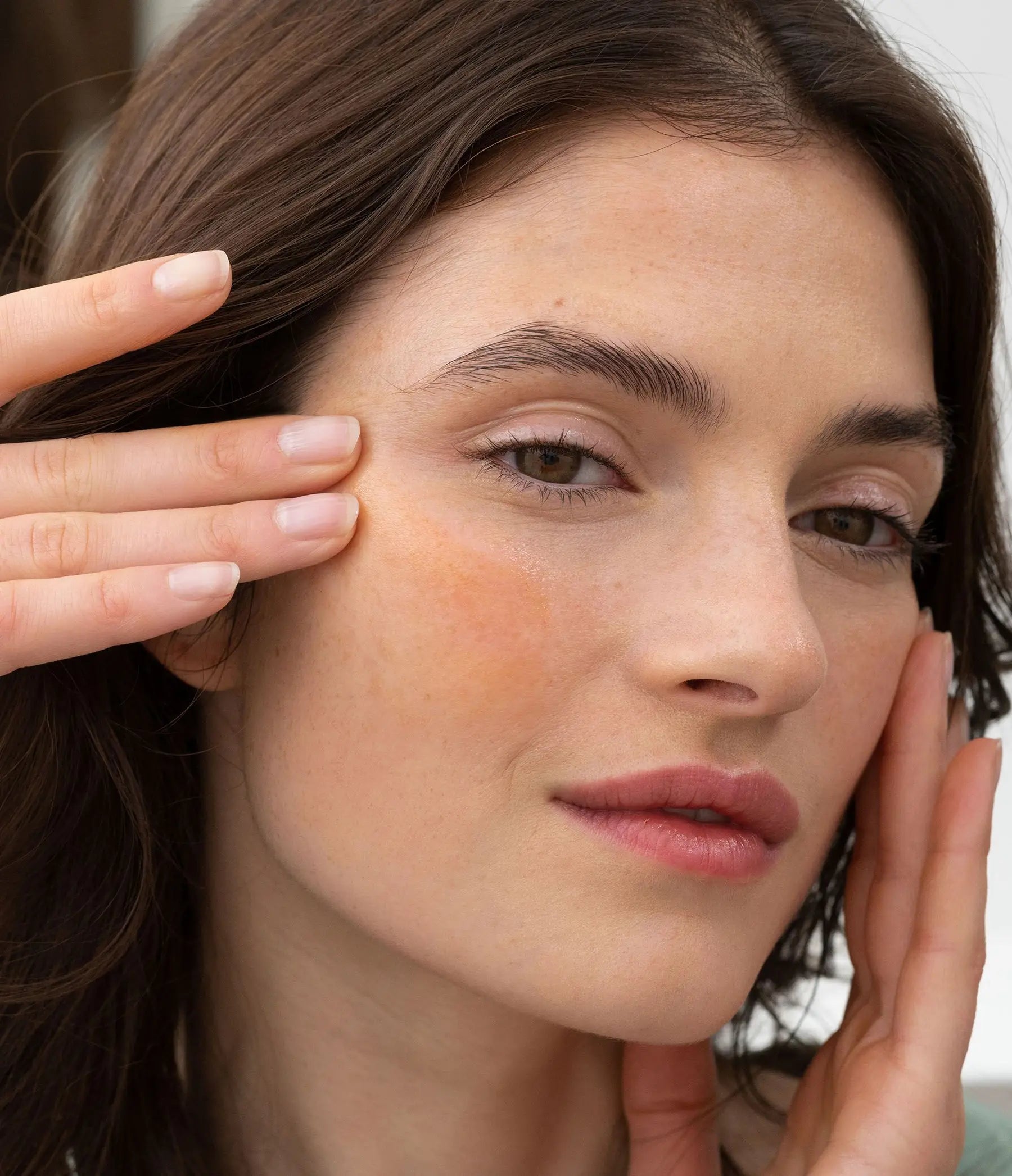 La Rosée Thirst-Quenching Hydrating Face Serum