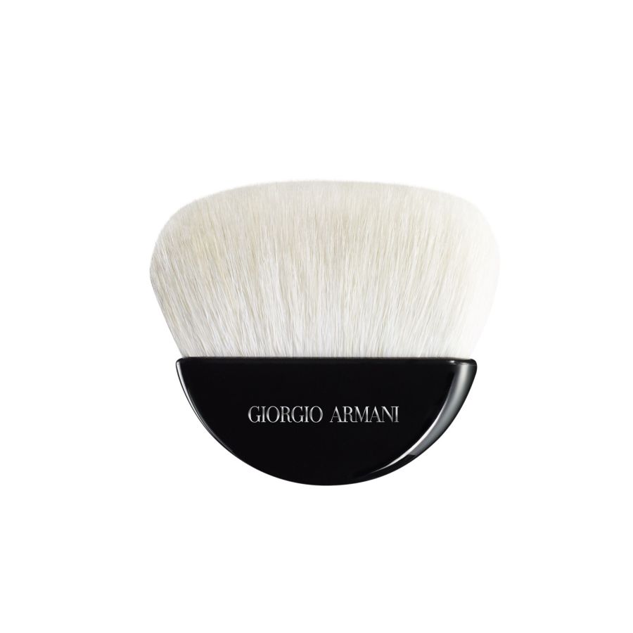 Giorgio Armani Makeup Sculpting Powder Brush for Face
