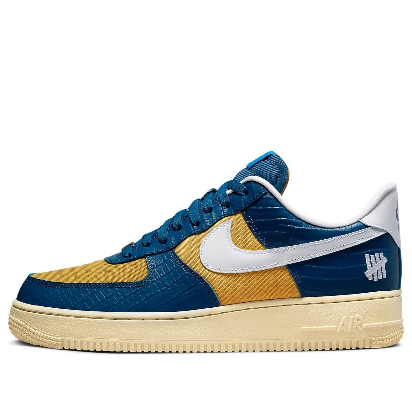 Nike x Undefeated Air Force 1 Low SP &