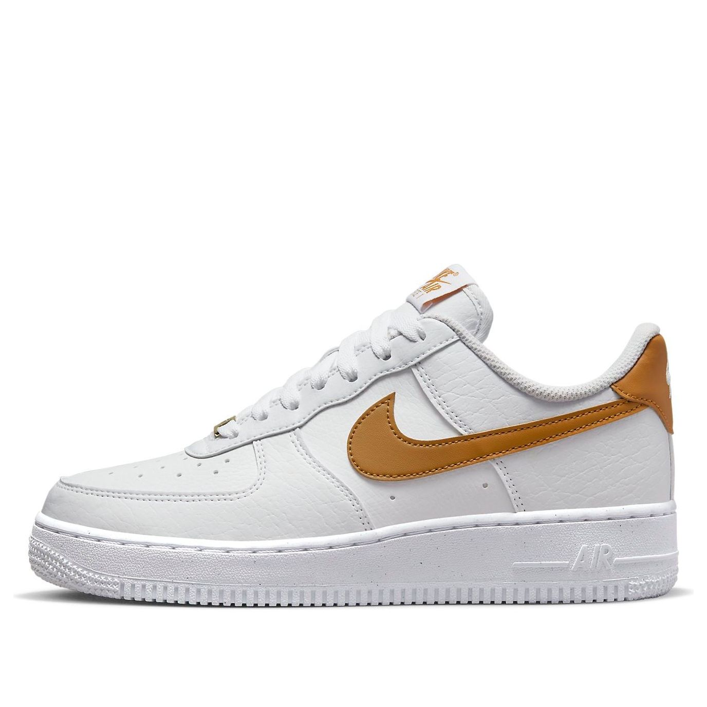 Nike Air Force 1 Low &