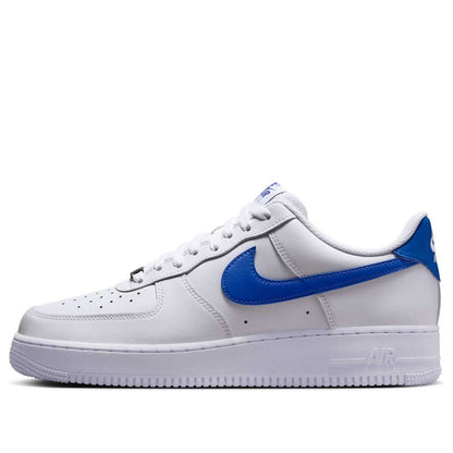 Nike Air Force 1 Low &
