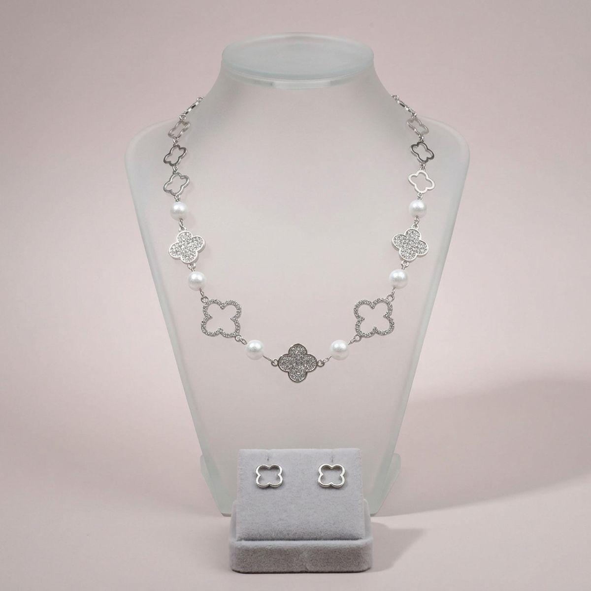Silver Pave Quatrefoil Clover Cotton Pearl Necklace