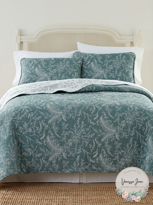 Southshore Fine Linens Lightweight Reversible Floral Quilt and Sham Set