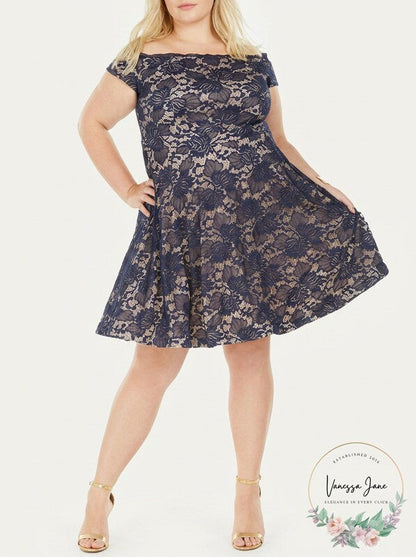 B. Darlin Womens Juniors Plus Lace Fit &amp; Flare Dress, Size 22W