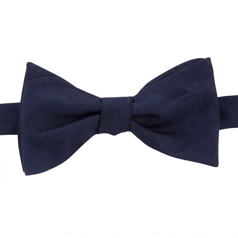 Tommy Hilfiger Mens Textured Stripe to-Tie Silk Bow Tie