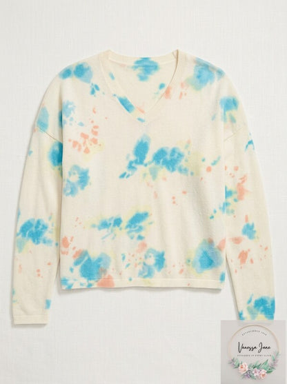 Freshman Juniors Cozy Tie-Dyed V-Neck Top, Size Medium