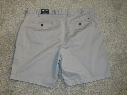 Tommy Hilfiger Mens TH Flex Stretch 7 In  Shorts