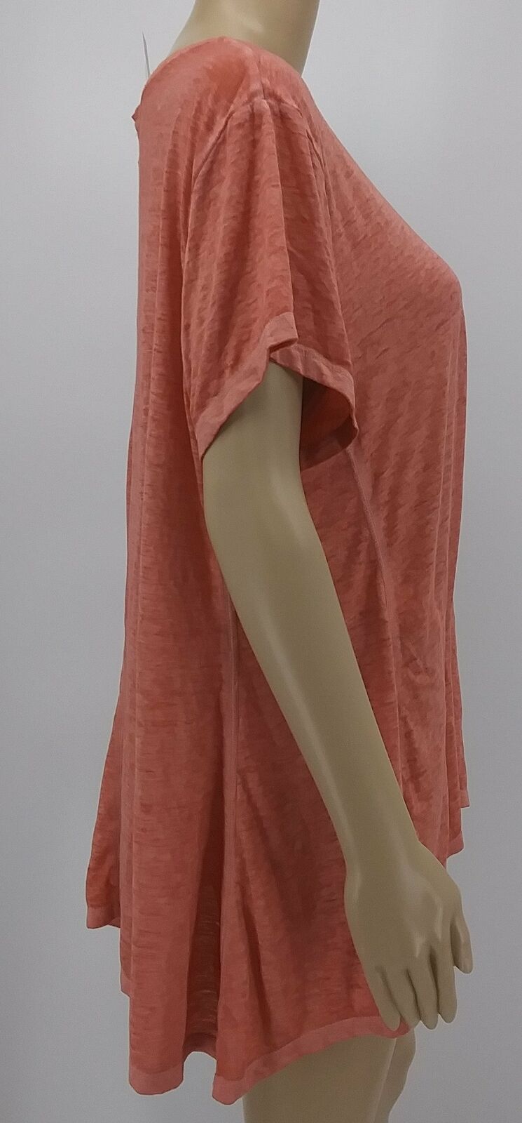 Style &amp; Co Seamed High-Low Top, Size Medium