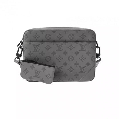 LOUIS VUITTON Monogram shadow Duo messenger Gray For Men