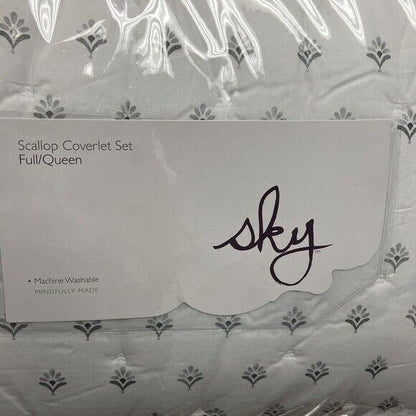 Sky Scallop Reversible Coverlet 100% cotton Full / Queen