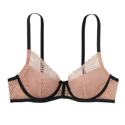 Victoria&