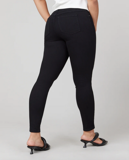 Ankle Skinny Jeans - Clean Black