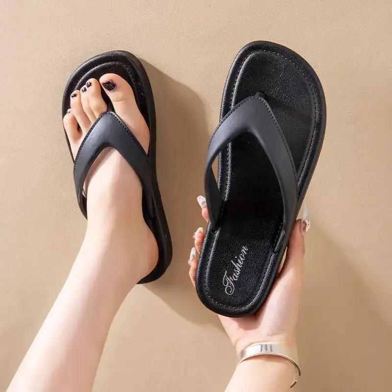 Trendy Versatile Retro Color-Blocking High-End Flip-Flops for Women, Non-Slip Flat Summer Casual Thong Sandals by Dropshipman