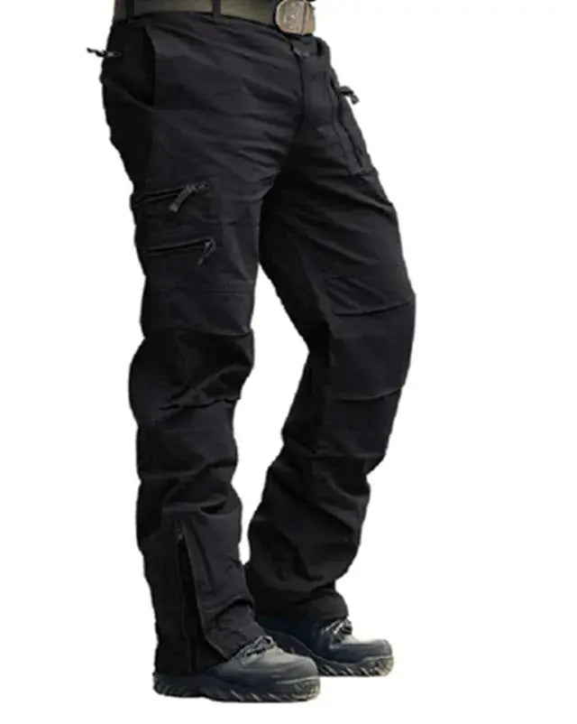 Men's black cotton cargo pants with vintage green camouflage, multiple pockets, tactical design, suitable for outdoor work and casual wear.