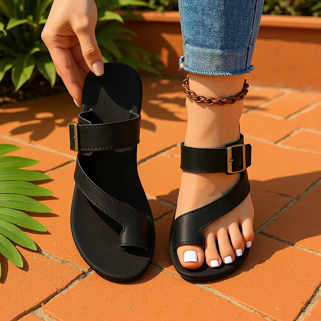 Black large size flats thong slippers with fairy style design, European and American metal belt buckle, women's casual shoes.