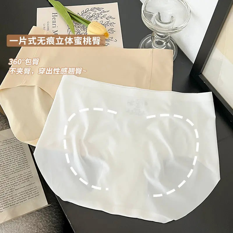 Black women's anti-embarrassment traceless underwear with peach hip design, ideal for yoga, sports, and fitness, invisible and non-clip.