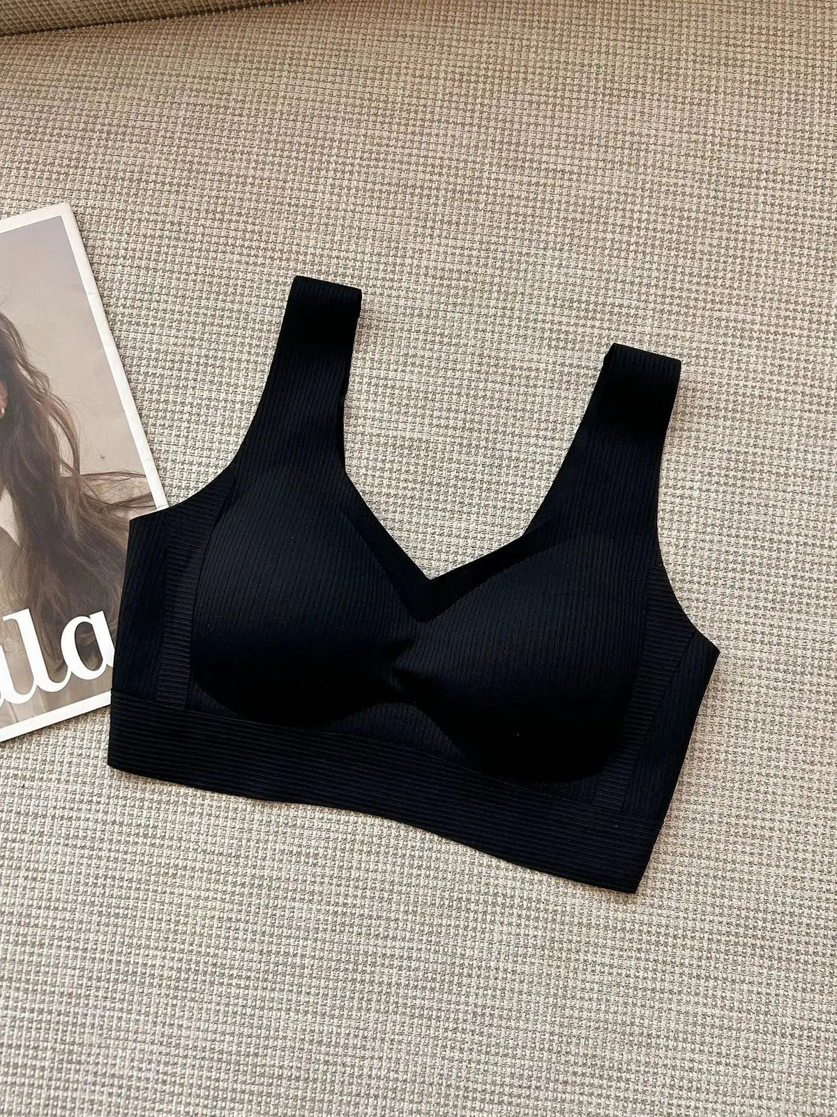 Seamless Underwear for Women with Small Busts, Thin Style, No Underwire, Fixed, No Empty Cup, Outward Expansion, Anti-Gravity Bra, Anti-Sagging by Dropshipman